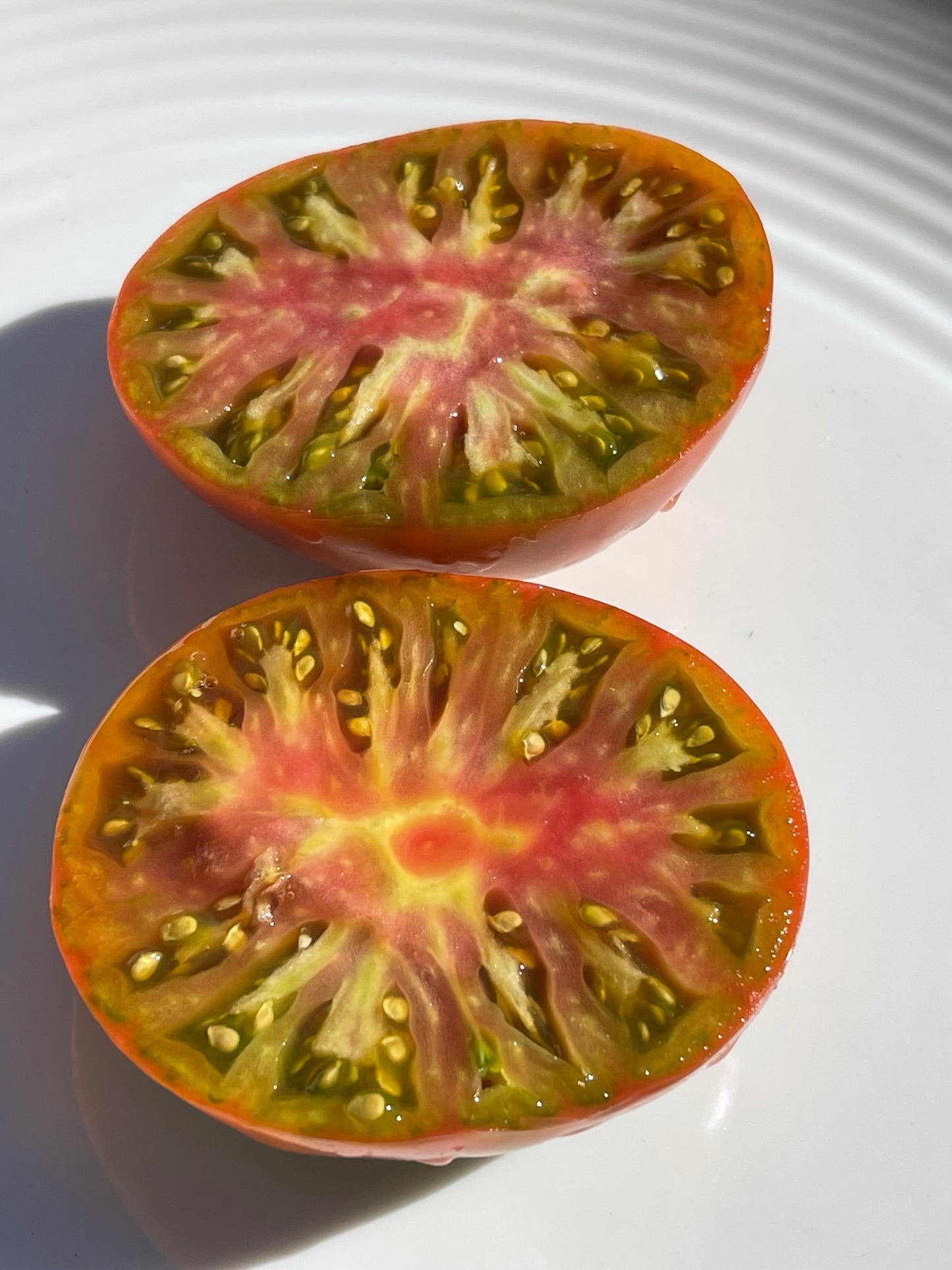 Ananas Noire or Black Pineapple Tomato 20 Seeds