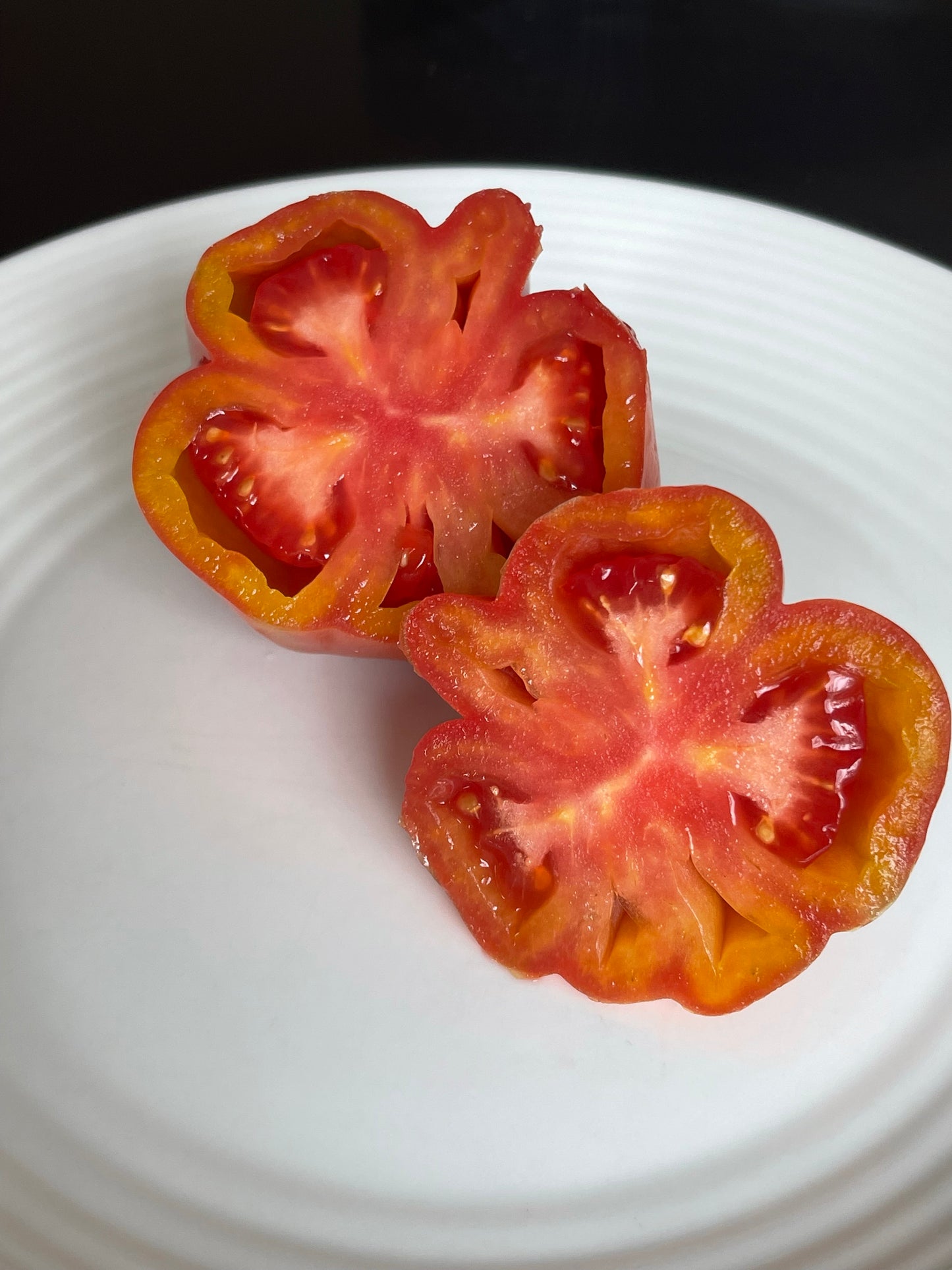 Tlacolula Ribbed Heirloom Tomato 20 Seeds